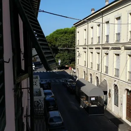 Casa Di Titta Vicino Al Mare Viareggio