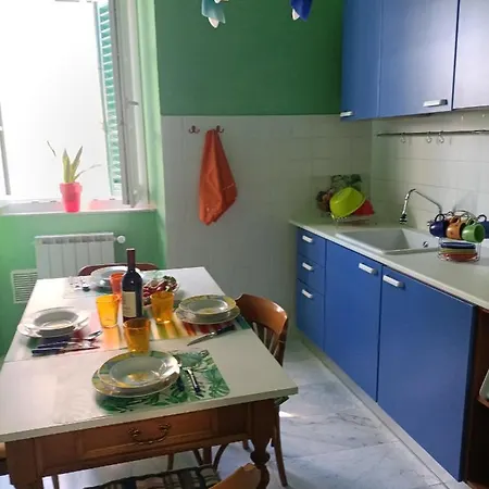 Casa Di Titta Vicino Al Mare Holiday home Viareggio